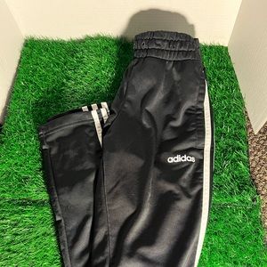 Adidas sweatpants